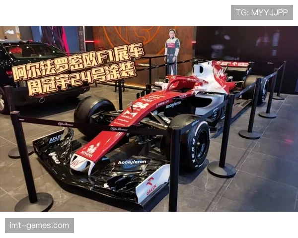 周冠宇家车库比我家还小，但里面停的车比我一辈子赚的还贵